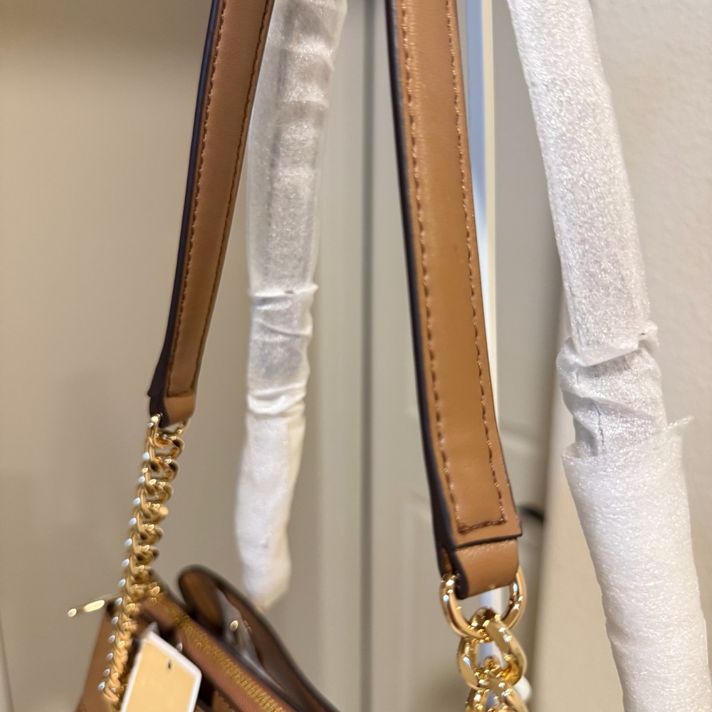 Michael Kors Whitney Medium Quilted Chain shoulder Tote bag in luggage tan. - Picture 15 of 15